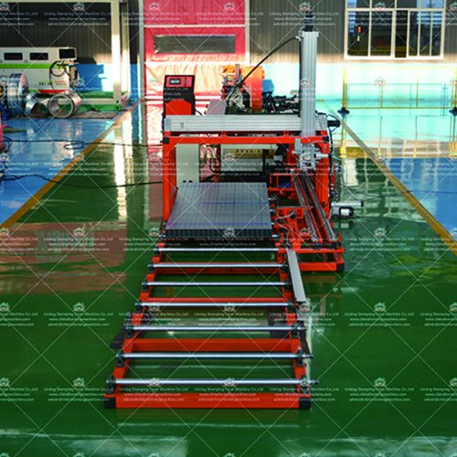 Steel pipe automatic packing machine