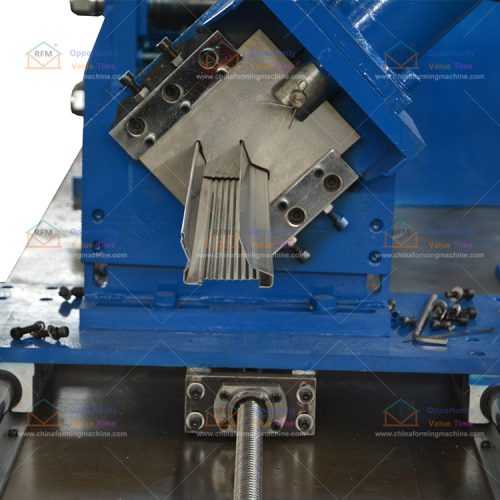 Commercial easy to operate ladder board forming machine