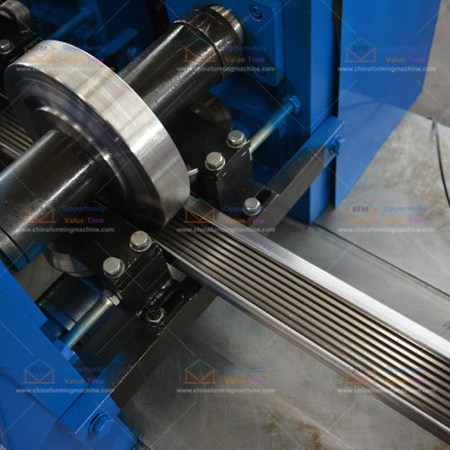 Commercial easy to operate ladder board forming machine