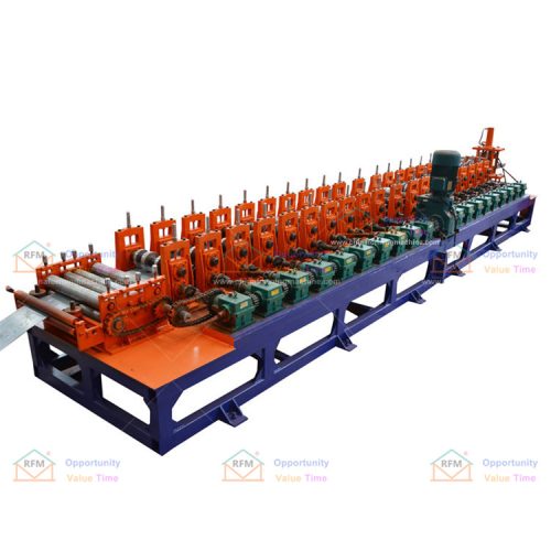 Gutter forming machine for convenient construction of construction team