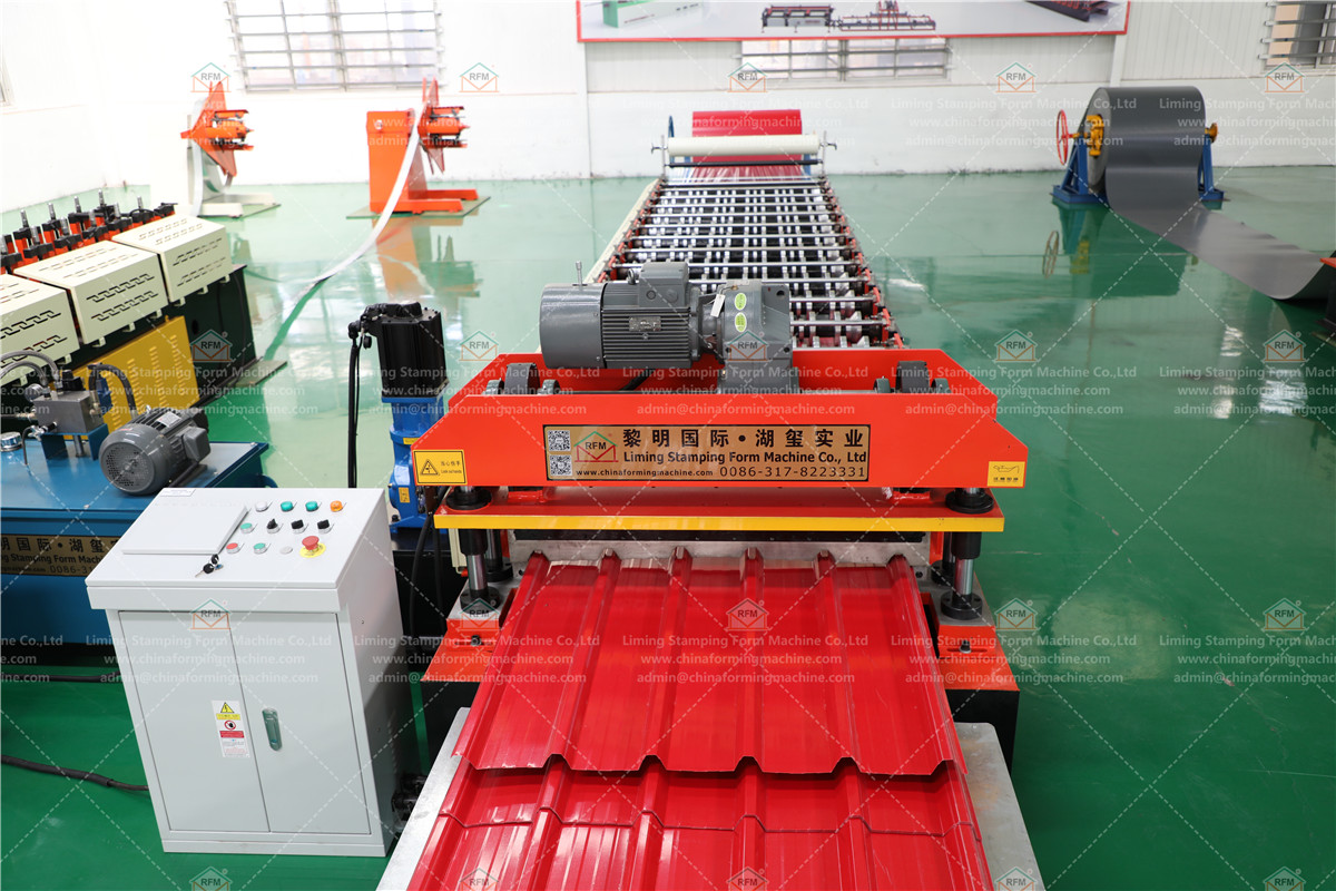 Roof Forming Machine